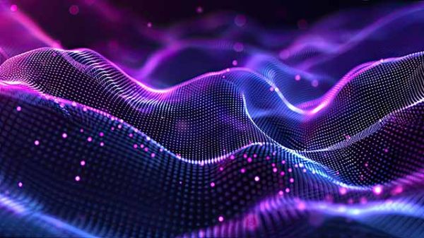 Abstrakte Darstellung digitaler Wellen in Violett- und Blautönen mit leuchtenden Punkten und Linien, die Datenströme und technologische Innovation symbolisieren.
